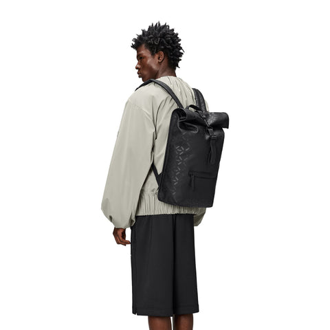 ROLLTOP RUCKSACK W3 HOUSE ART.13320 RAINS SCHWARZ