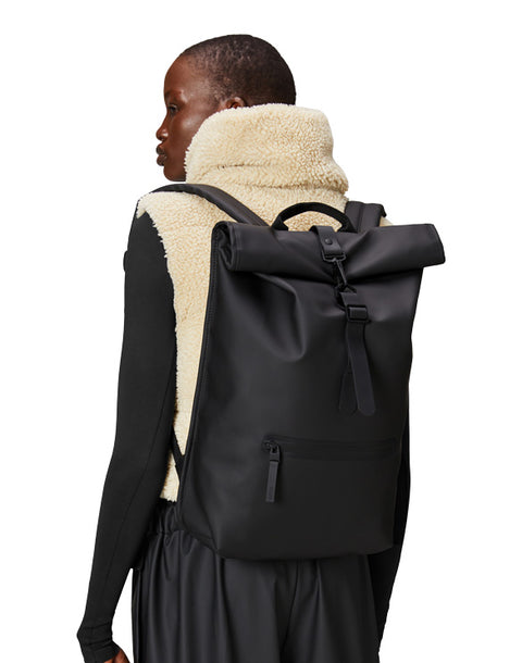 ZAINO ROLLTOP RUCKSACK W3 13320 RAINS BLACK