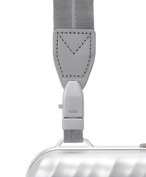 COMPACT SLING 19 DEGREE ALUMINUM 152351-1776 TUMI SILVER