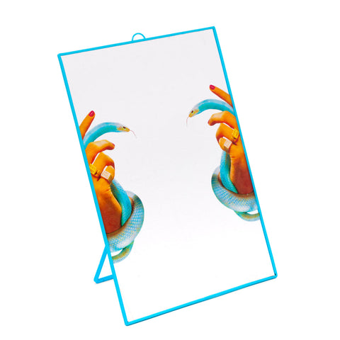SPECCHIO TOILETPAPER 30X40 HANDS WITH SNAKES 17125 SELETTI BLUE
