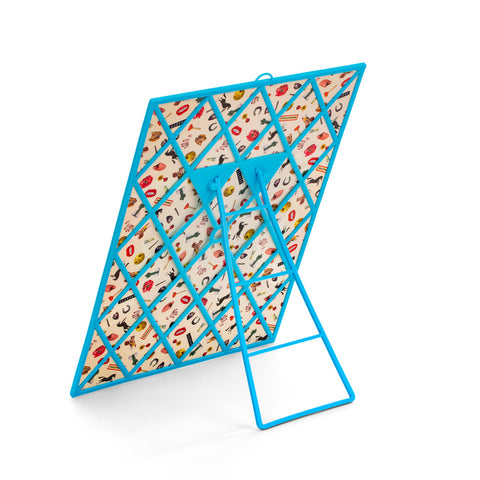 SPECCHIO TOILETPAPER 30X40 HANDS WITH SNAKES 17125 SELETTI BLUE