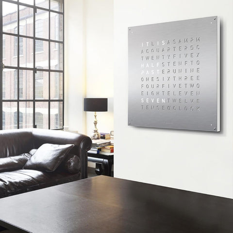 GROSSE 90X90 EDELSTAHL-UHR QLOCKTWO