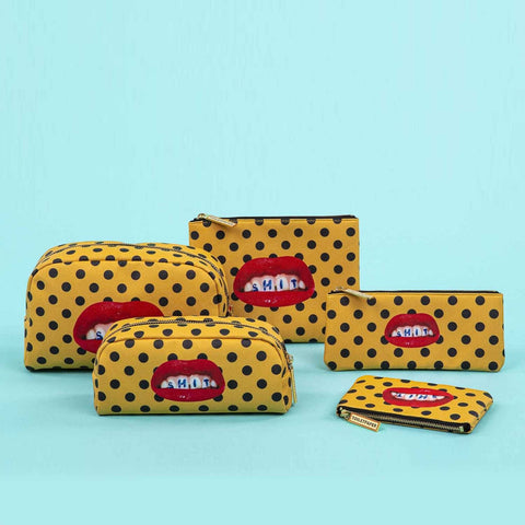 BEAUTY CASE PRINTED IN PU TOILETPAPER CM.23X8XH13 SHIT SELETTI
