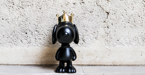 SKULPTUR SNOOPY KRONE SCHWARZ & GOLD 31CM PEAST03101MANOOR LEBLON DELIENNE SCHWARZ