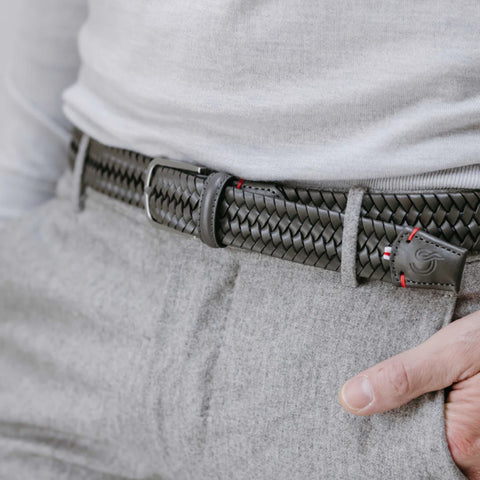 GROSSER LA-BOUCLE-GÜRTEL AUS PALERMO-LEDER in GRAU