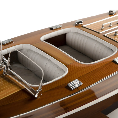 AUTHENTISCHES MODELL TRIPLE COCKPIT ART MOTORBOOT AS183