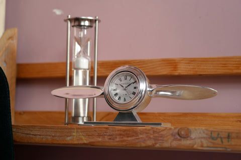 Propeller-Aluminiumuhr, Artikel AP111, Authentic Models