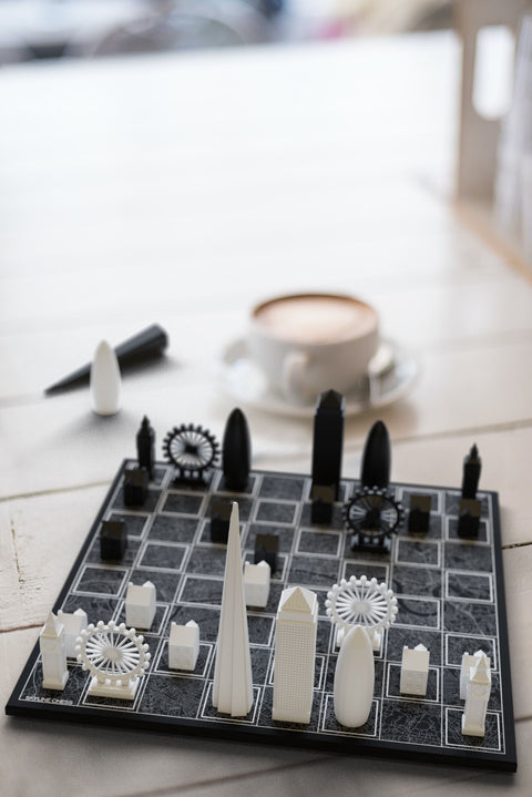 Schach-Skyline, Acryl, London Edition (mit Londoner Kartenbrett) 050 Schwarz