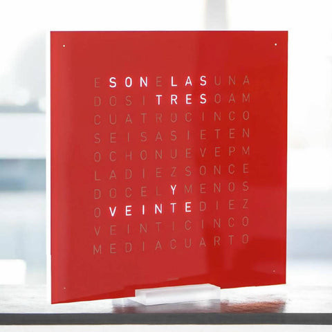 QLOCKTWO CLASSIC 45X45 QT4 ROTES PANEL