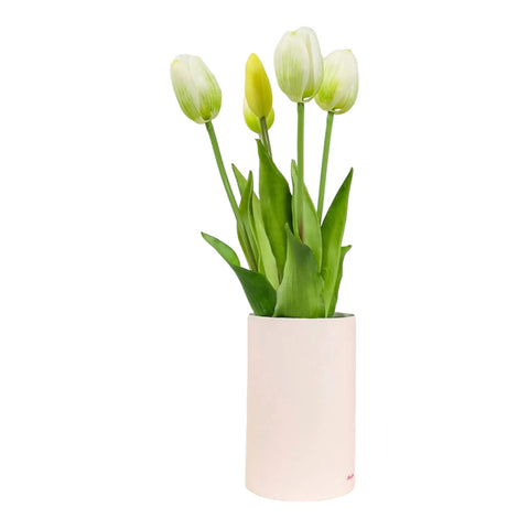 Strauß duftender weißer geknoteter Tulpen