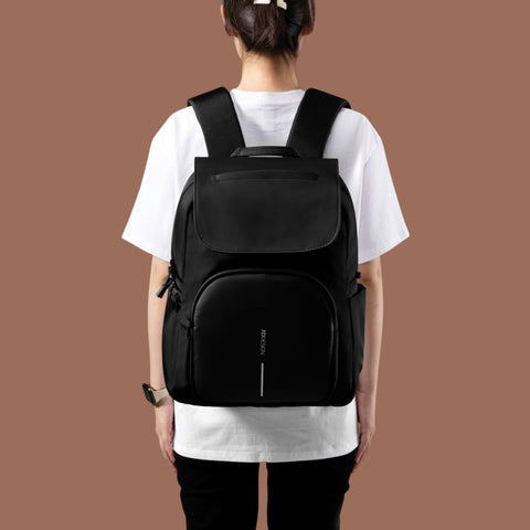 BOBBY SOFT DAYPACK SCHWARZ P705.981 XD DESIGN