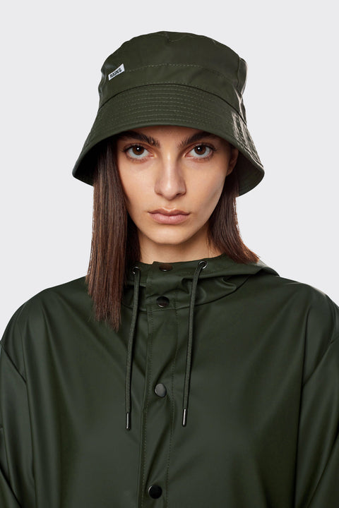 BUCKET HAT W2 "S/M" 20010 RAINS GRÜN