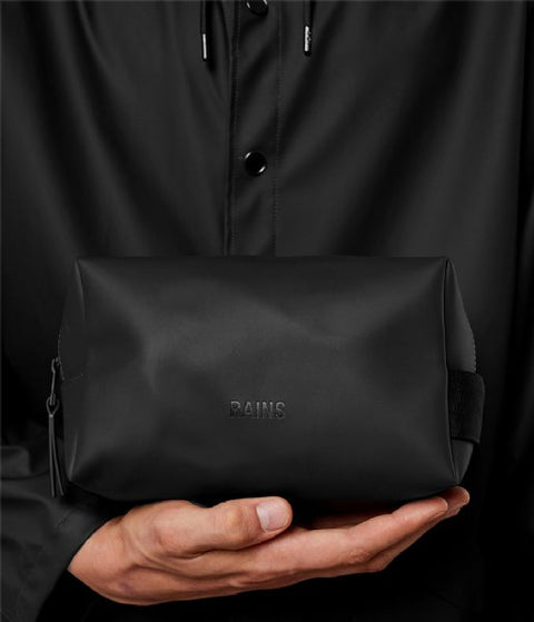 KLEINER KOSMETIKTASCHE W3 15580 RAINS SCHWARZ