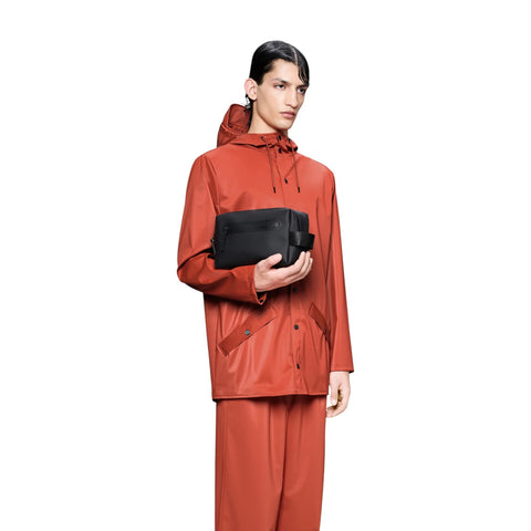 BEAUTY WASH BAG ZIP 16000 BLACK RAINS