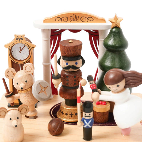 SPIELUHR NUSSKNACKER BALLETT ART. 1062415 WOODERFULLIFE