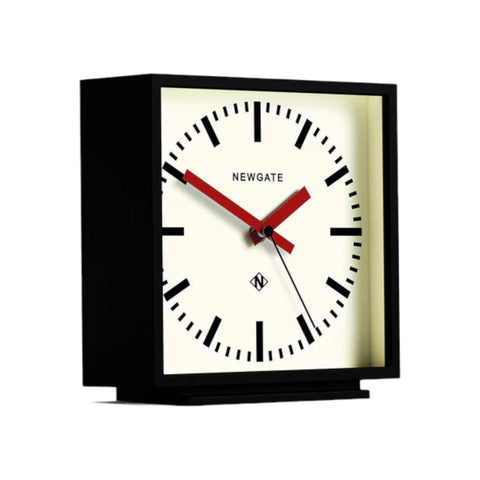 CLOCK AMP MANTEL BLACK/RED MAN/AMP390KFR MULTICOLOR NEWGATE