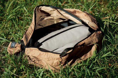 PACKABLE 27 LT ZIP FLYNG BIRDS MAR ART. S-502FR SHUPATTO  BROWN