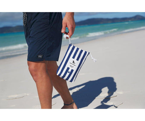 "DOCK &amp; BAY HANDTUCH XL 200X90 MARINEBLAU"